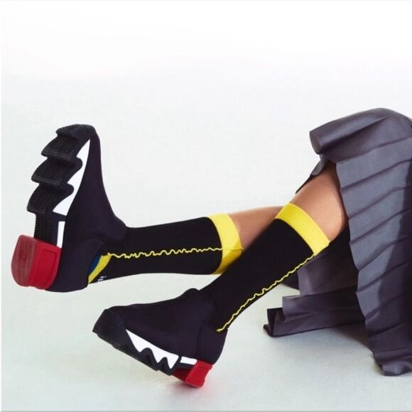 iRi Shoes - iRi WES Low Top Sneaker Neoprene Red Black